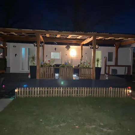 Cheerful And Relaxing Viena Chalet *